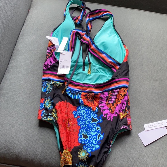 NWT Trina Trunk One-Piece Swimsuit. Size 6. - Picture 4 of 6